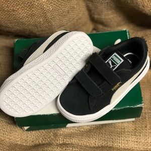 Brand new Puma toddler shoes.